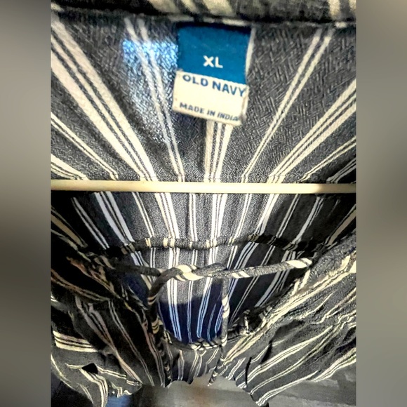 Old Navy Striped Long Sleeve Blouse Womens XL - Picture 8 of 12